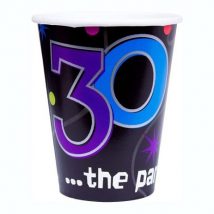 vasos de carton con la tematica de 30 años para fiesta de 30 años o cumpleaños
